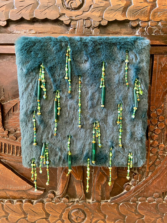 La Forêt Tropicale - Tableau brodé main (pièce unique, art textile inspiré de la nature)