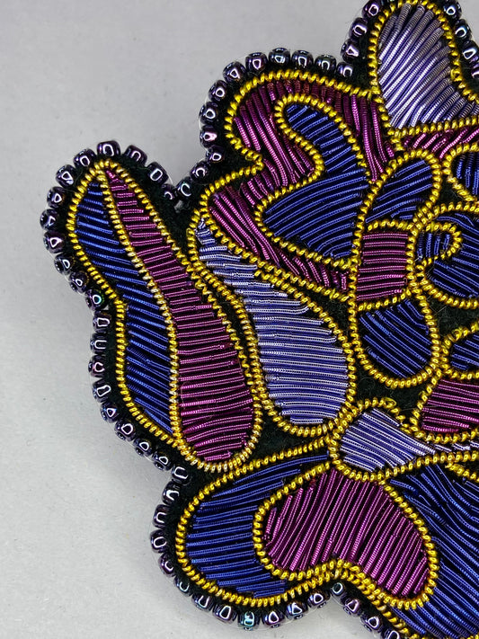 Broche Rose Améthyste